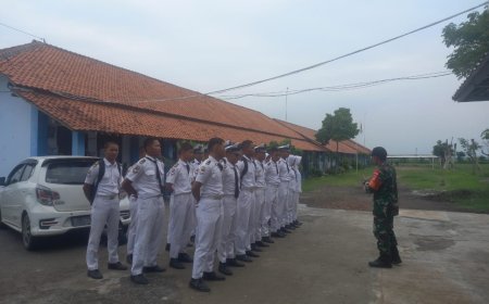 Cegah Knalpot Brong, Babinsa Koramil Suradadi Berikan Sosialisasi Kepada Siswa SMK