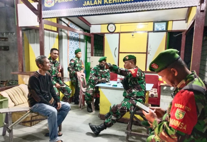 Kunjungi Poskamling, Koramil Sentani Ajak Warganya Selalu Waspada