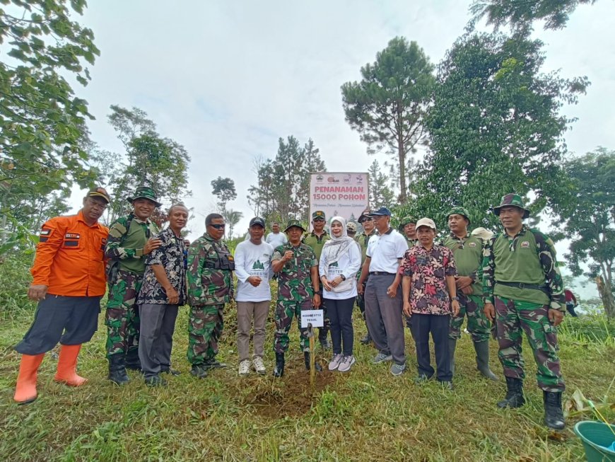 Kodim 0712 Tegal Ikuti Gerakan Penanaman Pohon Mendukung Implementasi Desa Peduli DAS Lestari