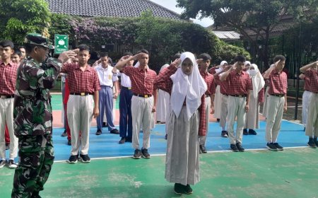 Motivasi dari Babinsa untuk Pelajar SLB Kenteng