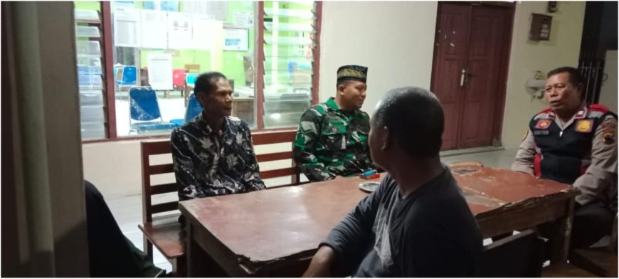 Ciptakan Situasi Kondusif, Babinsa Dan Bhabinkamtibmas Laksanakan Patroli Dan Komsos