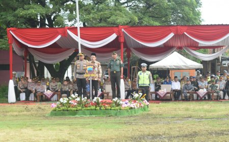Wakili Dandim 0712 Tegal, Kasdim Hadiri Apel Gelar Pasukan Pengamanan Hari Raya Idul Fitri 1445 H Tingkat Polres Tegal