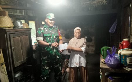 Penyaluran Zakat Fitrah oleh Kodim 0704 Banjarnegara Membantu Warga Kurang Mampu