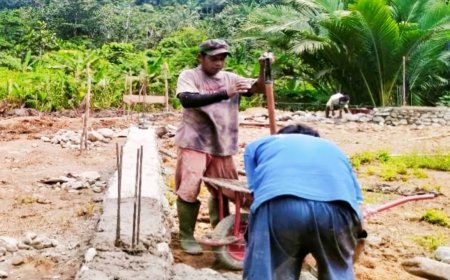 Tingkatkan Pelayanan Kesehatan Satgas TMMD Kodim Jayapura Bangun Pustu
