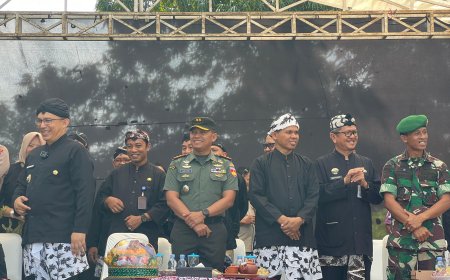 Dandim Tegal Hadiri Acara Kirab Pataka Pusaka Hari Jadi Ke - 423 Kabupaten Tegal Tahun 2024
