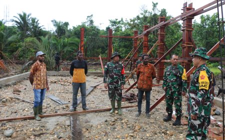 Dandim Jayapura Mendampingi Katim Wasev TMMD Tinjau Lokasi Pembangunan