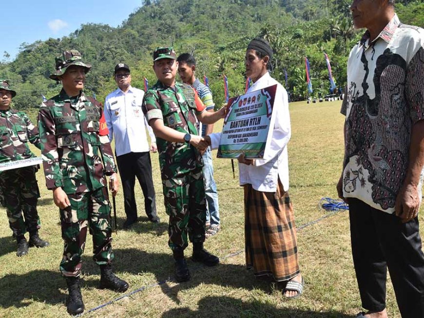 TMMD 120 Danrem Wijayakusuma Tekankan Kemanunggalan TNI-Rakyat Terus Diperkuat