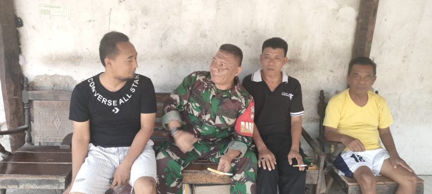 Babinsa Serda Iwan Komsos Dengan Warga Binaan