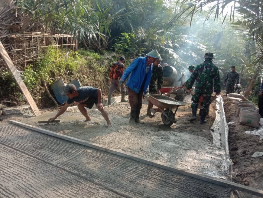 Pengecoran Jalan TMMD Reguler ke-120 di Sijenggung Capai 53 Persen