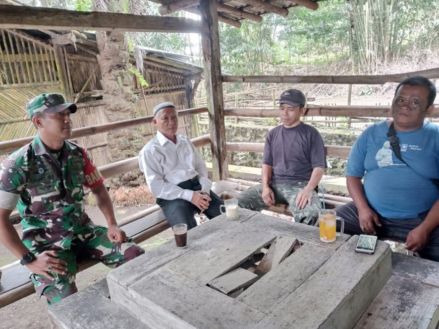 Dekati Tokoh Agama dan Tokoh Masarakat Babinsa Kodim Tegal Laksanakan Komsos