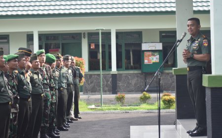 Setelah Pelaksanaan Upacara, Dandim 0712 Tegal Berikan Jam Komandan