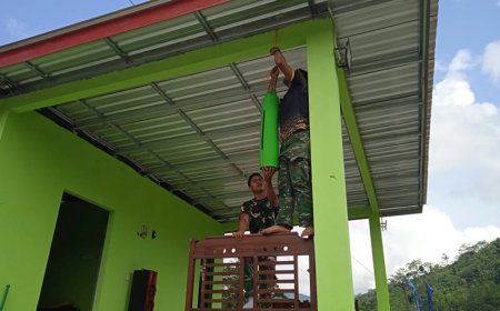 TMMD Reguler ke-120 Pemasangan Kentong di Pos Kamling Desa Sijenggung