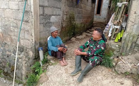 Komunikasi Sosial TNI dengan Tokoh Adat Sijenggung