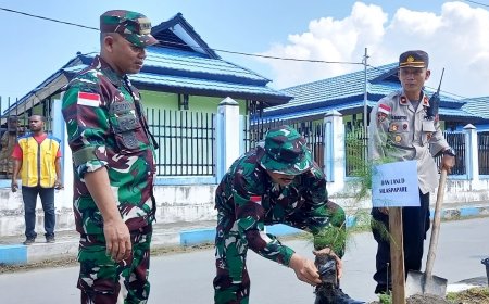 Peduli Lingkungan Dandim Jayapura Bersama Pj Bupati Ajak Warga Tidak Buang Sampah Sembarangan