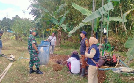 Bantu Kebutuhan Air Danramil 09 Susukan Pimpin Langsung Pembuatan Sumur Bor