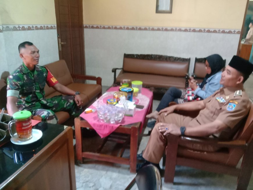 Jalin Keakraban, Babinsa Slawi Kunjungi Kepala Desa Dukuhsalam