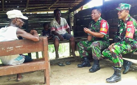 Babinsa Koramil Waris Komsos Dengan Tokoh Adat  Himbau Jaga Kamtibmas Jelang Pilkada