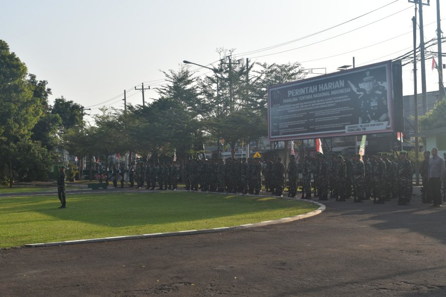 Pimpin Upacara Awal Bulan, Kasdim Tegal Bacakan Amanat Danrem 071 Wijayakusuma