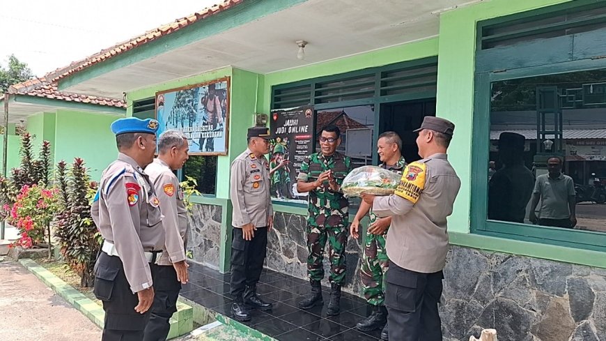 Koramil Tarub Dapat Ucapan HUT TNI Ke-79 Dari Polsek Tarub
