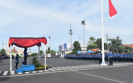 Dandim Tegal Hadiri Upacara Peringatan HUT Ke-53 KORPRI Tahun 2024 Tingkat Kota Tegal