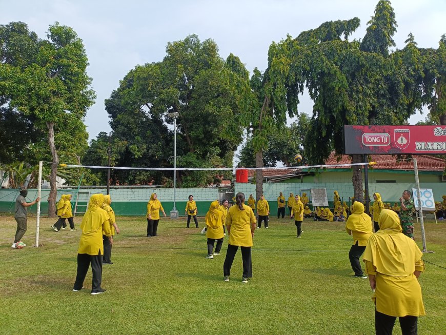Jalin Kebersamaan, Persit KCK Cabang XXII Gelar Olahraga Bersama