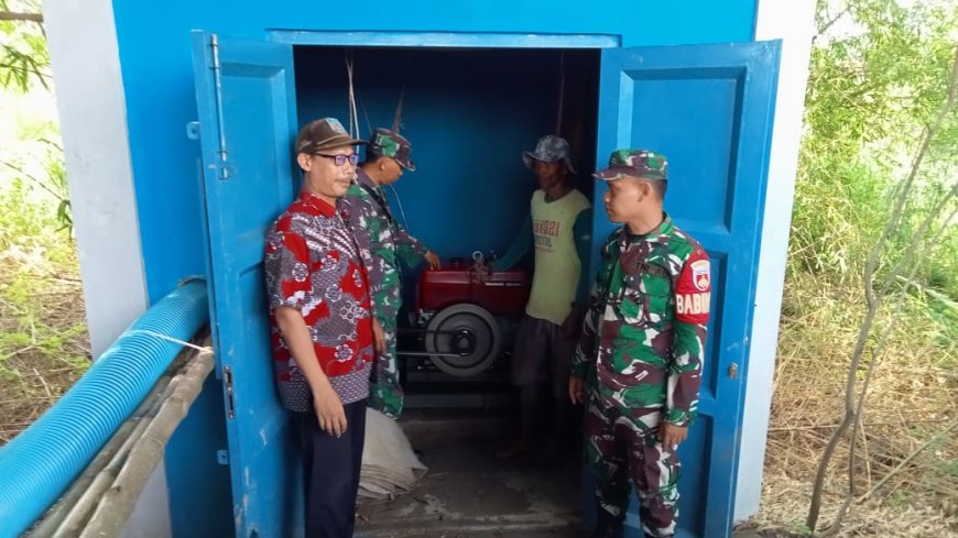Pastikan Berfungsi Dengan Baik, Babinsa Koramil Tarub Cek Sistem Pompanisasi Pertanian