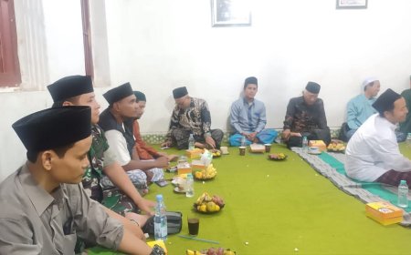Jaga Silaturahmi, Babinsa Kelurahan Tunon Melaksanakan Komsos