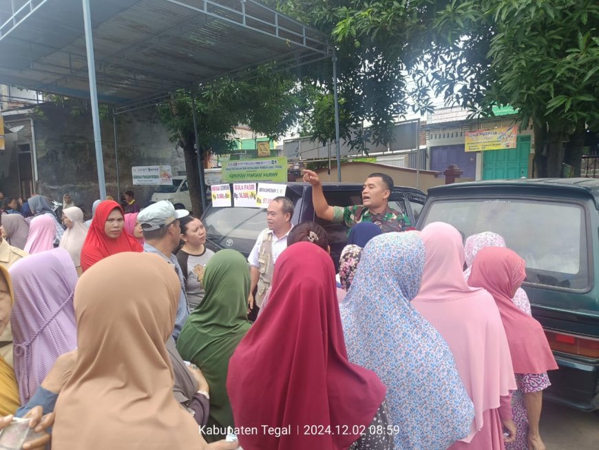Babinsa Koramil Slawi Damping Kegiatan Gerakan Pangan Murah