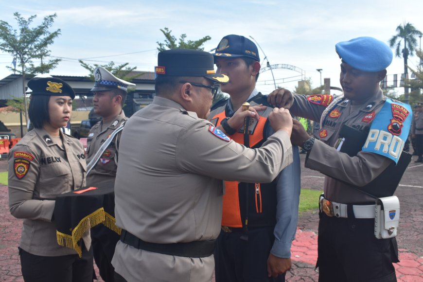 Kepala Staf Kodim 0712/Tegal Hadiri Apel Gelar Pasukan Operasi Lilin 2024