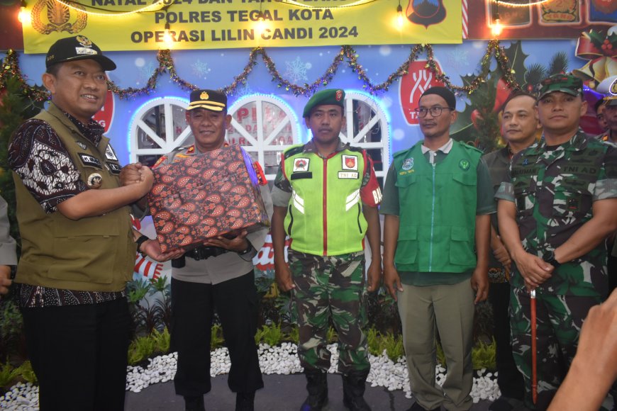 Pastikan Aman Dan Kondusif, Dandim Tegal Bersama Pj. Walikota Dan Forkopimda Pantau Perayaan Natal