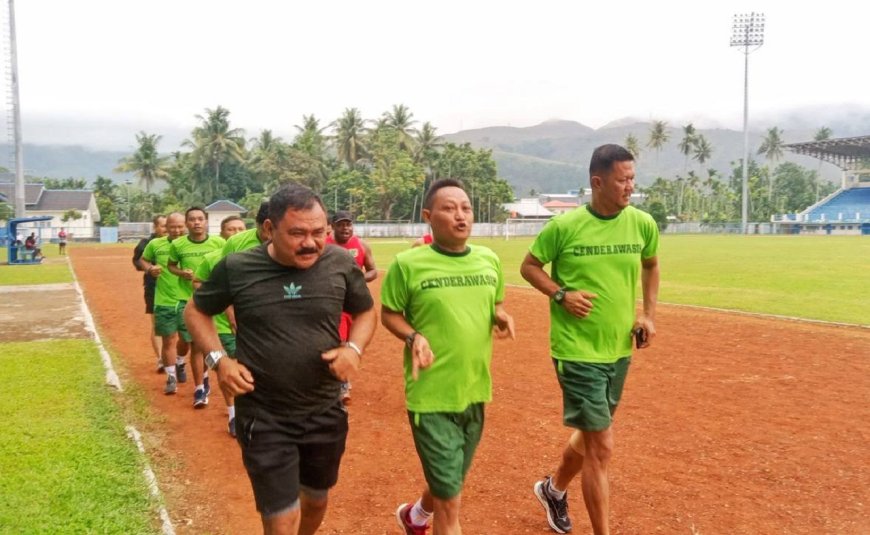 Jaga Stamina Dan Kebugaran Tubuh Anggota Koramil Sentani Melaksanakan Aerobik