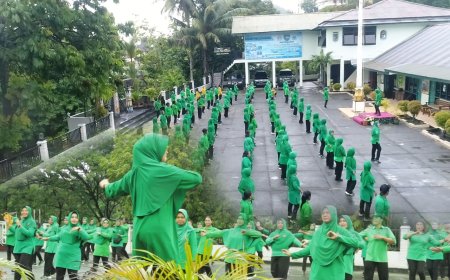 Senam Bersama Persit KCK Cabang XVI Kodim Jayapura Jaga Kebugaran Dan Dukung Tugas Suami