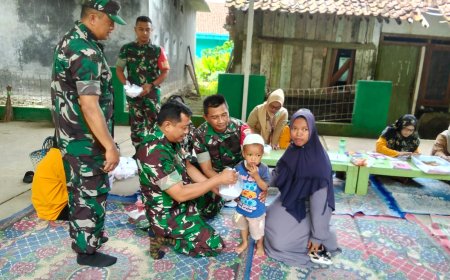 Babinsa Koramil 13 Banjarmangu Dampingi Kegiatan Posyandu