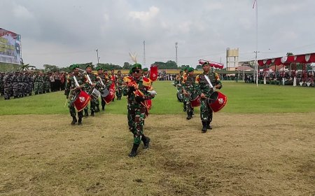 Drum Band Canka Baladewek Ikut Serta Meriahkan Pembukaan TMMD ke-123 Kodim 0712 Tegal