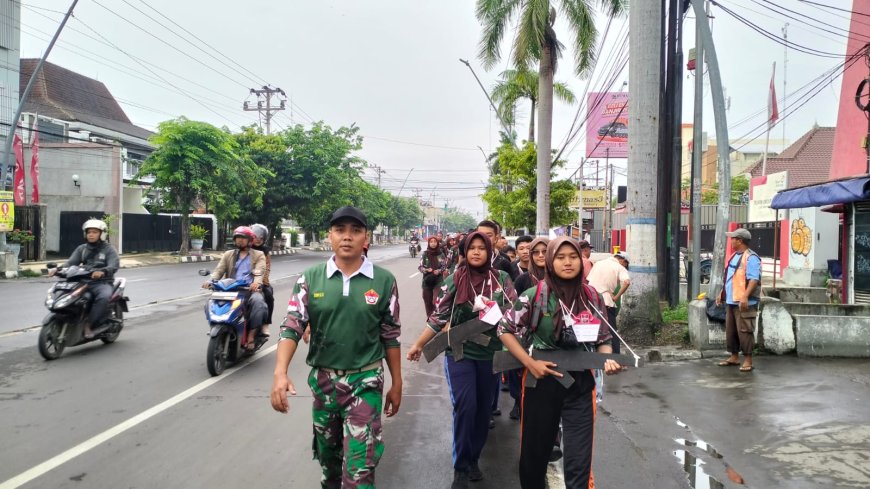 Anggota Kodim Tegal Latih Anggota Baru Saka Wira Kartika