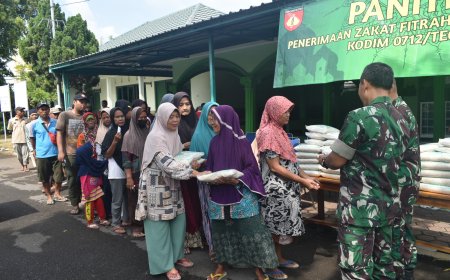 Kodim 0712 Tegal Salurkan Zakat Fitrah