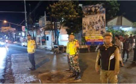 Babinsa Koramil Lebaksiu Bersama Personil Gabungan Laksanakan Kegiatan Operasi Ketupat Candi