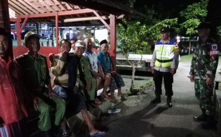 Sinergitas Babinsa dan Bhabinkamtibmas melaksanakan Patroli Bersama