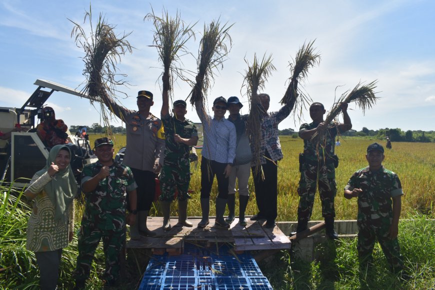 Dandim Tegal Hadiri Panen Raya Padi Serentak di 14 Provinsi Bersama Presiden Prabowo Subianto