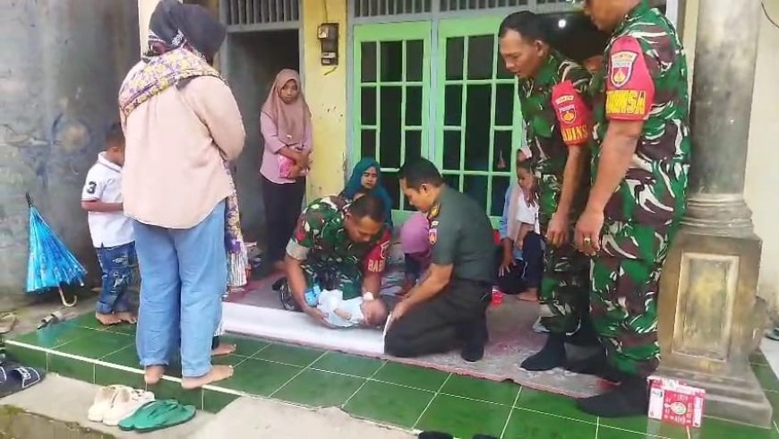 Demi Wujudkan Balita Sehat Bebas Stunting Danramil Turun Langsung Dampingi Posyandu di Karangkobar