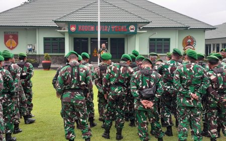 Dandim 0712 Tegal Sampaikan Arahan Geopolitik dan Pentingnya Kemanunggalan TNI-Rakyat dalam Jam Komandan