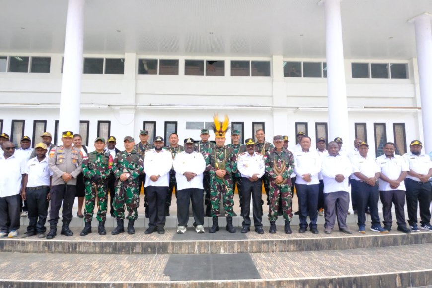 TNI Bangun Akses Air Bersih dan MCK di Lanny Jaya, Danrem 172/PWY: Kami Dukung Penuh Program Bupati