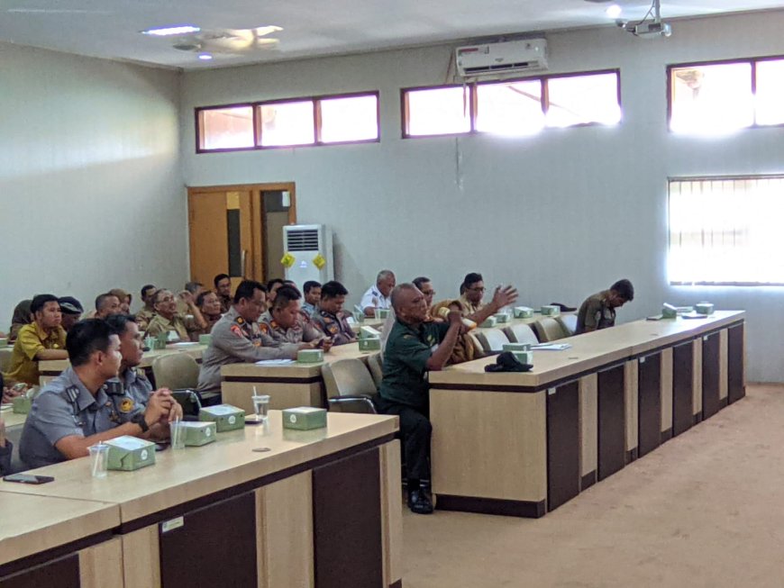 Danramil 14 Slawi Wakili Dandim Tegal Hadiri Rapat Koordinasi Persiapan HUT RI ke-80