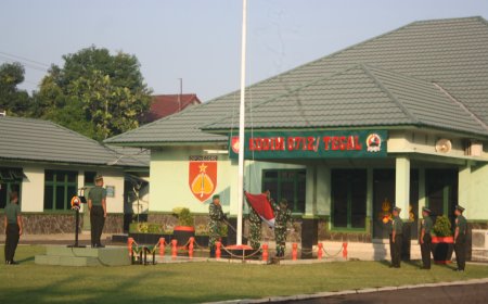 Upacara Bendera di Makodim 0712 Tegal Berlangsung Tertib dan Khidmat