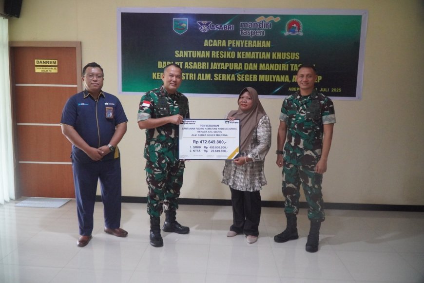 Danrem 172/PWY dan PT Asabri Serahkan Santunan kepada Ahli Waris Prajurit Gugur di Yahukimo