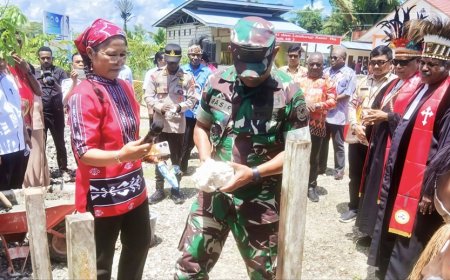 Kodim 1701/Jayapura Dukung Festival Seni Budaya dan Persembahan Hasil Bumi ke-II GKI Keerom Tahun 2025