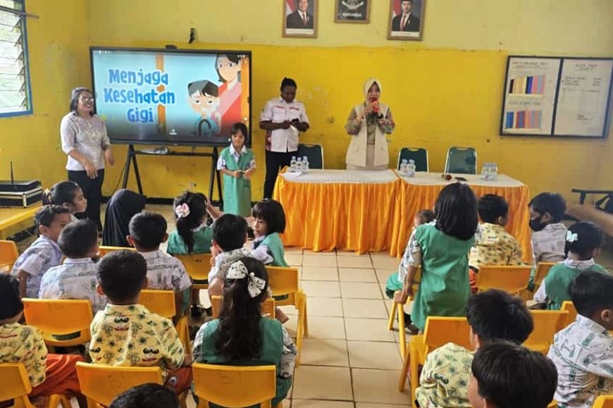 Parenting Class TK Kartika VI-9 Merauke “Menjaga Kesehatan Gigi Sejak Usia Dini”