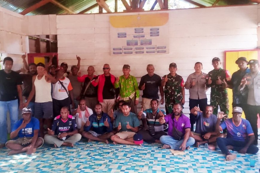 Babinsa Koramil Muting Hadiri Rapat Masyarakat Adat Dukung Percepatan Pemekaran Kabupaten Sandawi
