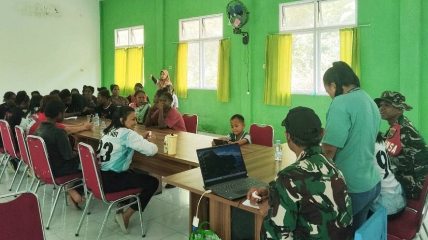 Tingkatkan Kesehatan Ibu dan Anak, Babinsa Airu Intensifkan Sosialisasi KB dan Stunting