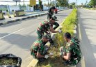 Wujud Kemanunggalan, YONIF TP 809/NTM dan Warga Sarmi Gelar Gotong Royong Aksi “JUMSI” Sambut Natal dan Tahun Baru serta HUT Jemaat Ke 42